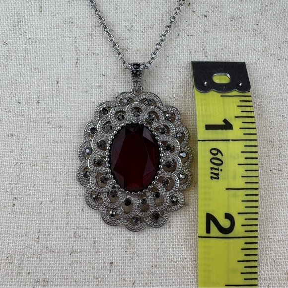 Gorgeous Marcasite Pendant with Ruby Gem Center Stone Beautiful Unique Piece - Picture 7 of 8